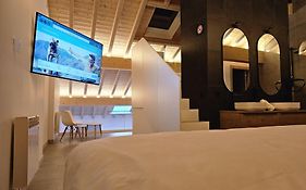 Linda Apartments By Clabao